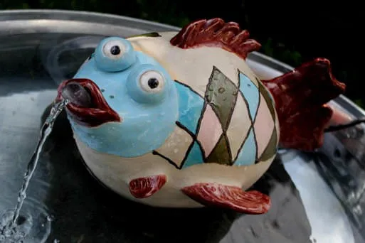 Wasserspeier-Fisch-Brunnen Wasserspeier-Fisch-Brunnen